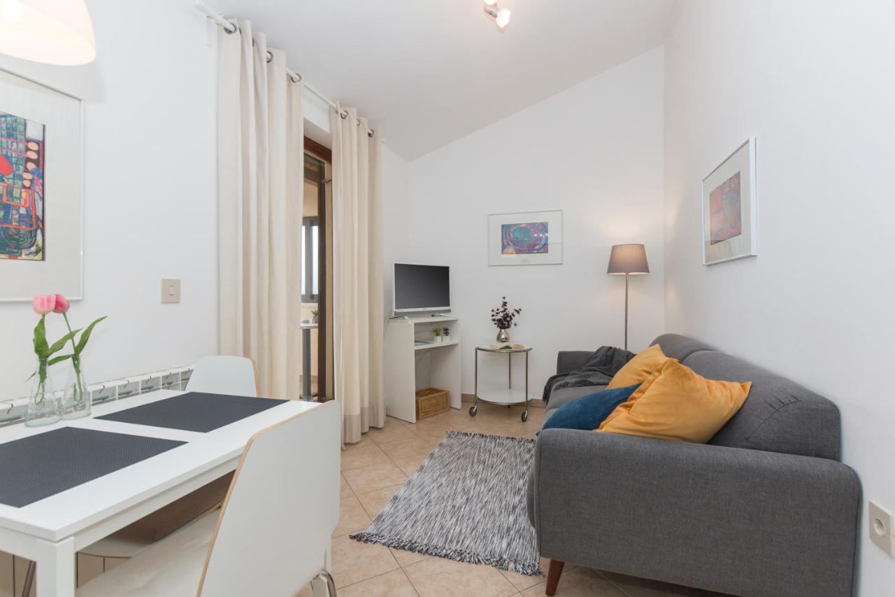 Apartments Agava Romantic 拉巴克 外观 照片